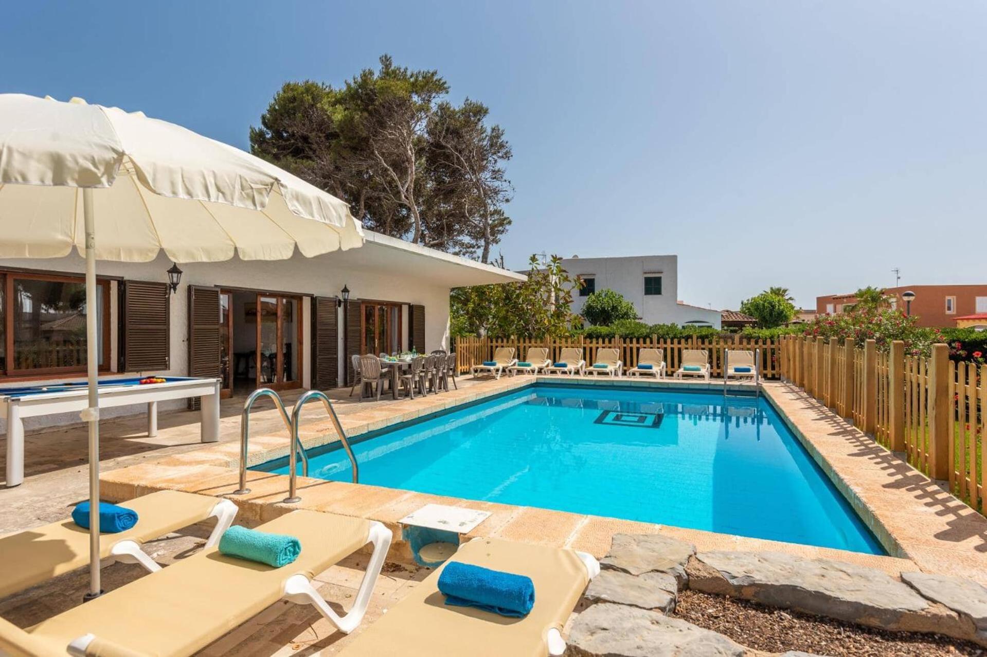 Es Pins By Villa Son Carrio (Menorca)